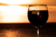 Wine Reduces Risk of Sunburns